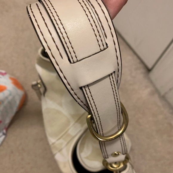 👜Coach Classic “C” Hobo Bag👜 - Picture 9 of 10